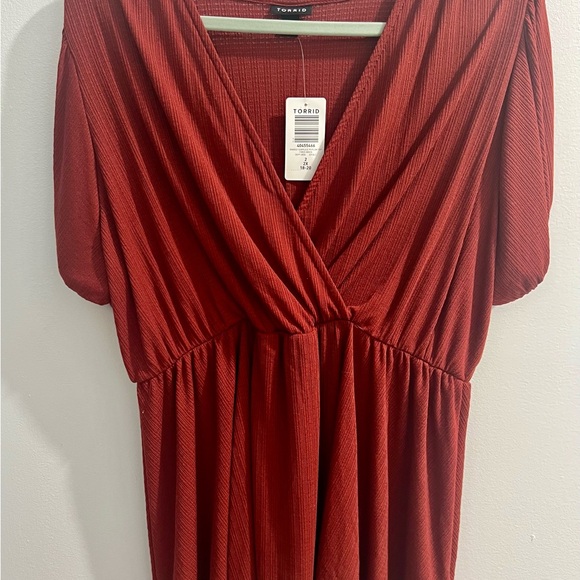 Torrid Ribbed Surplice Peplum Top - Picture 3 of 5